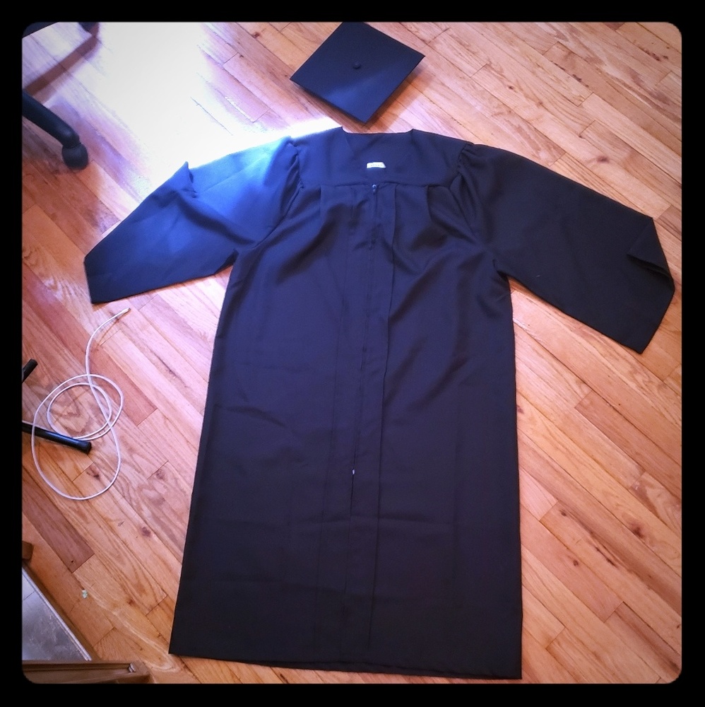 Graduation Gown (No Cap)